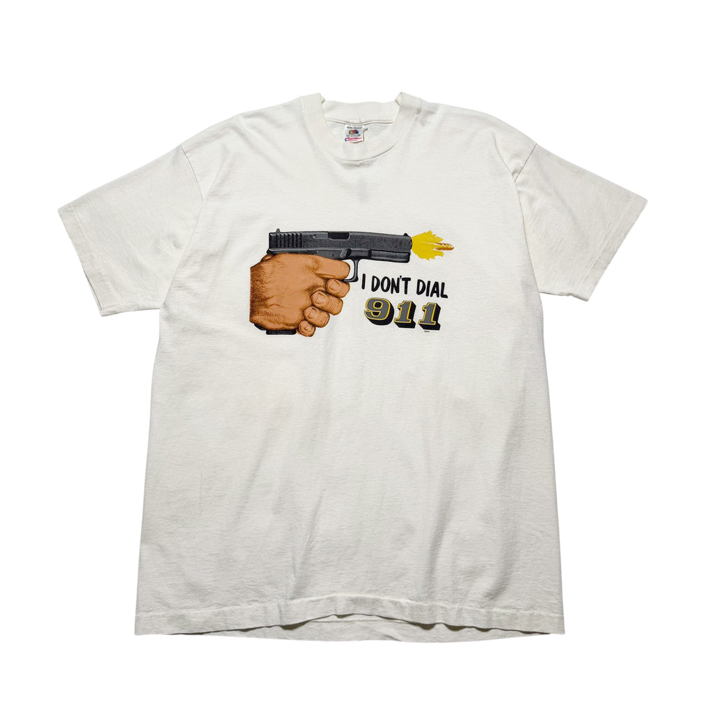 90s I DON’T DIAL 911 Tee