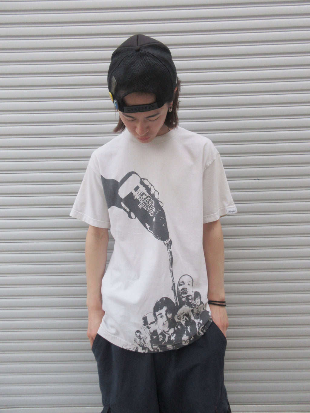 90~00s AKOMPLICE Graphic Tee