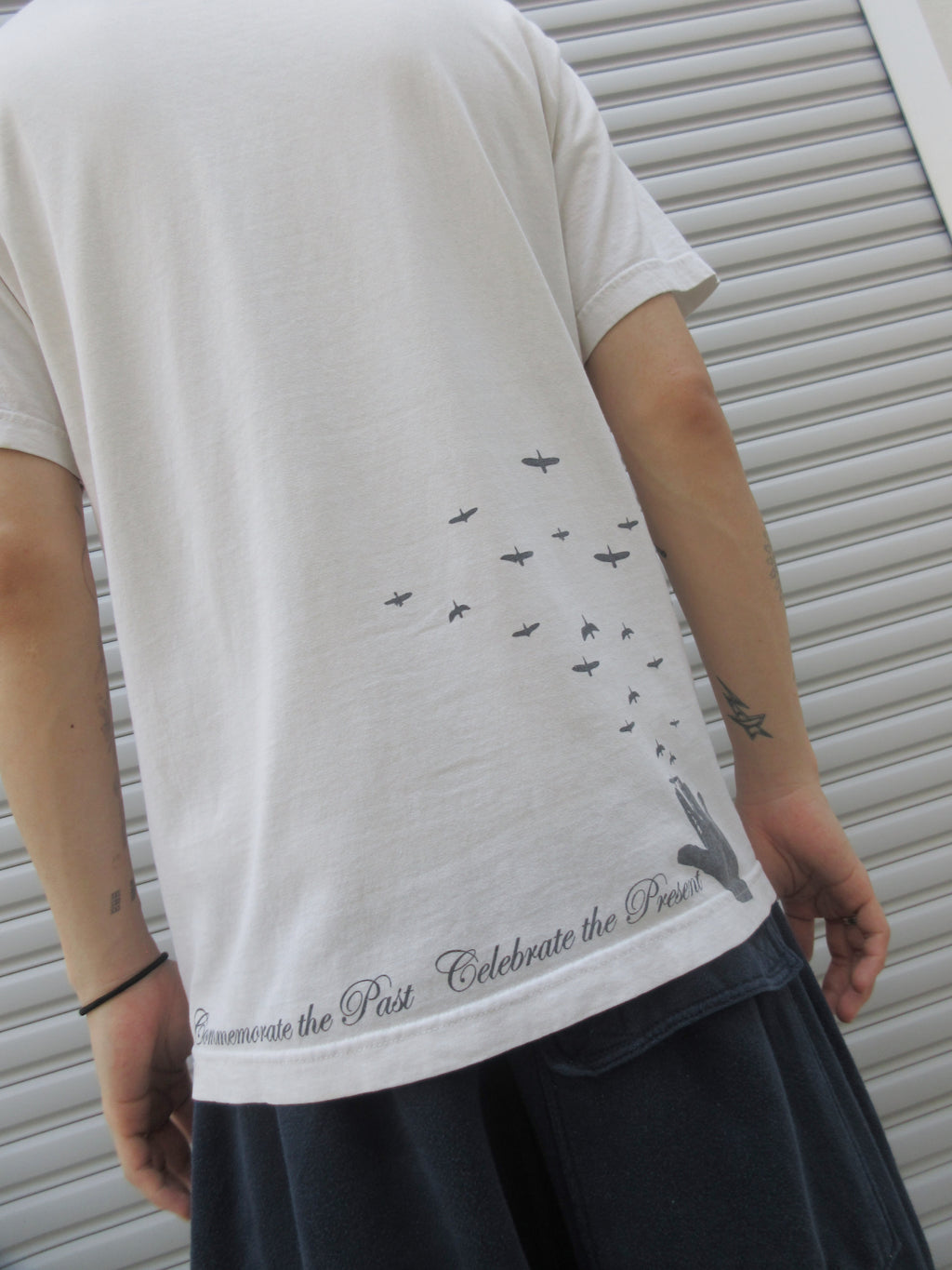 90~00s AKOMPLICE Graphic Tee