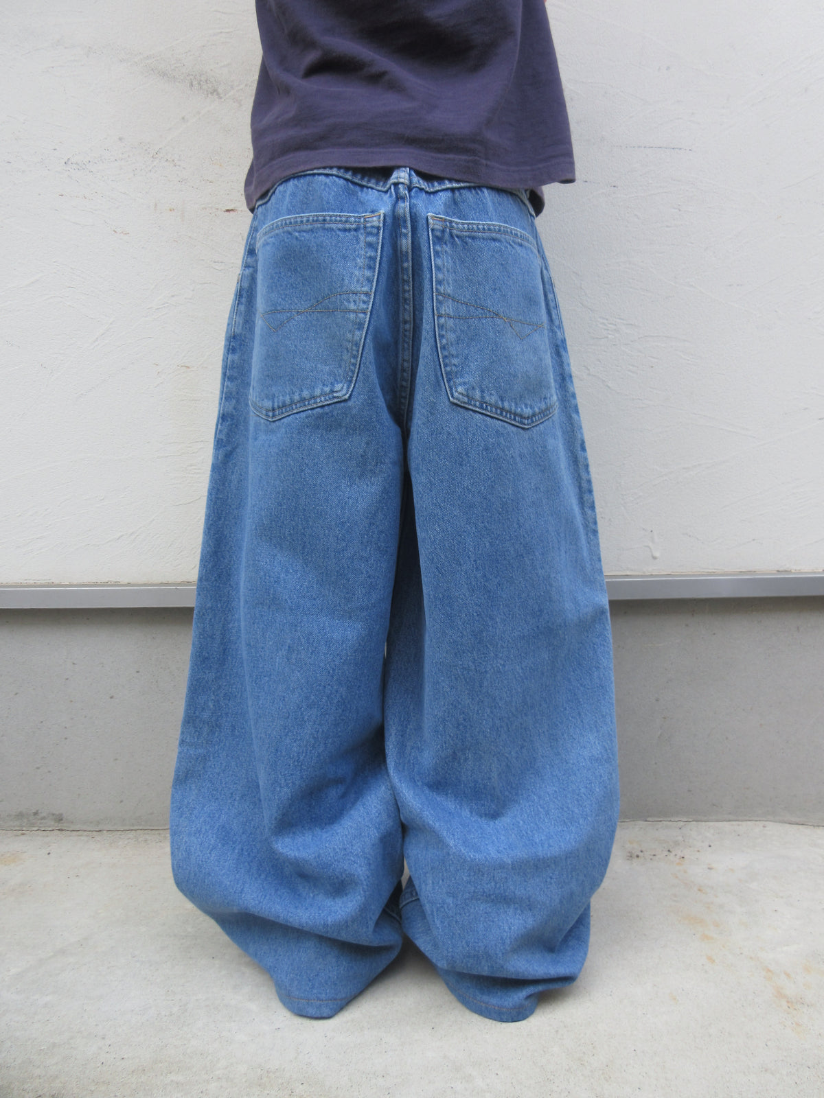 00s Anchor Blue HUGE Denim