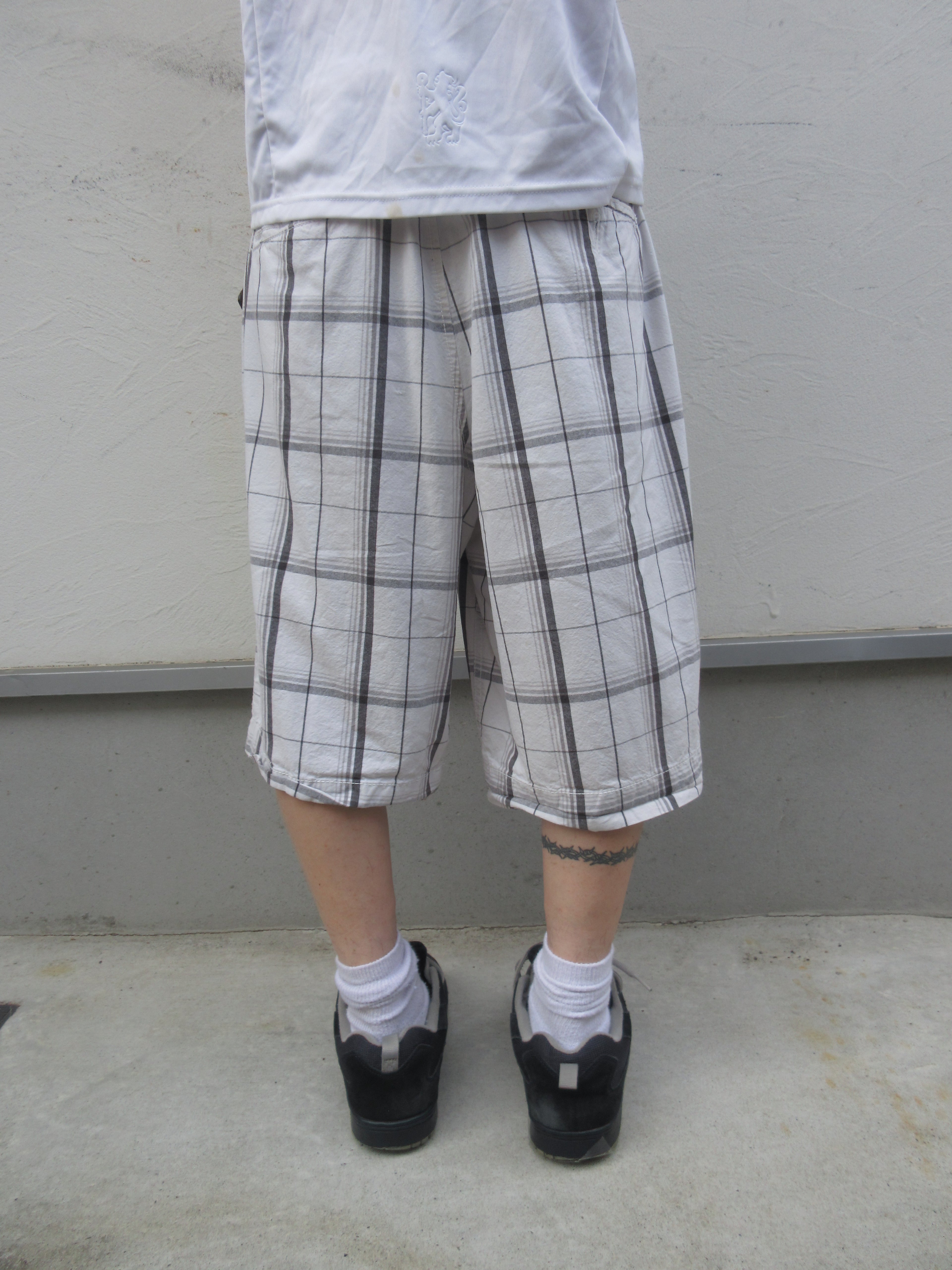 00s MOSSIMO Check Shorts