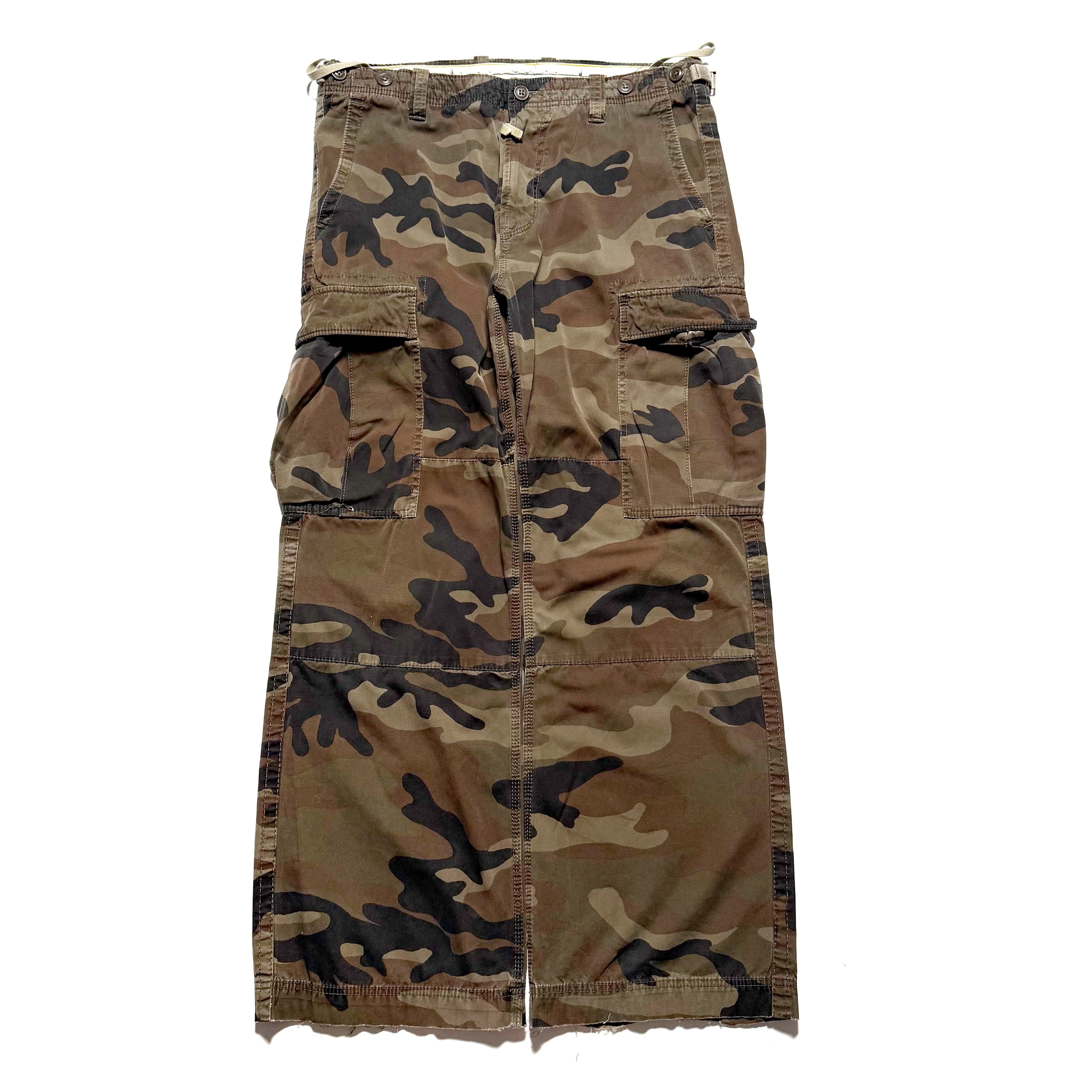 00s Old GAP Baggy Camo Cargopants