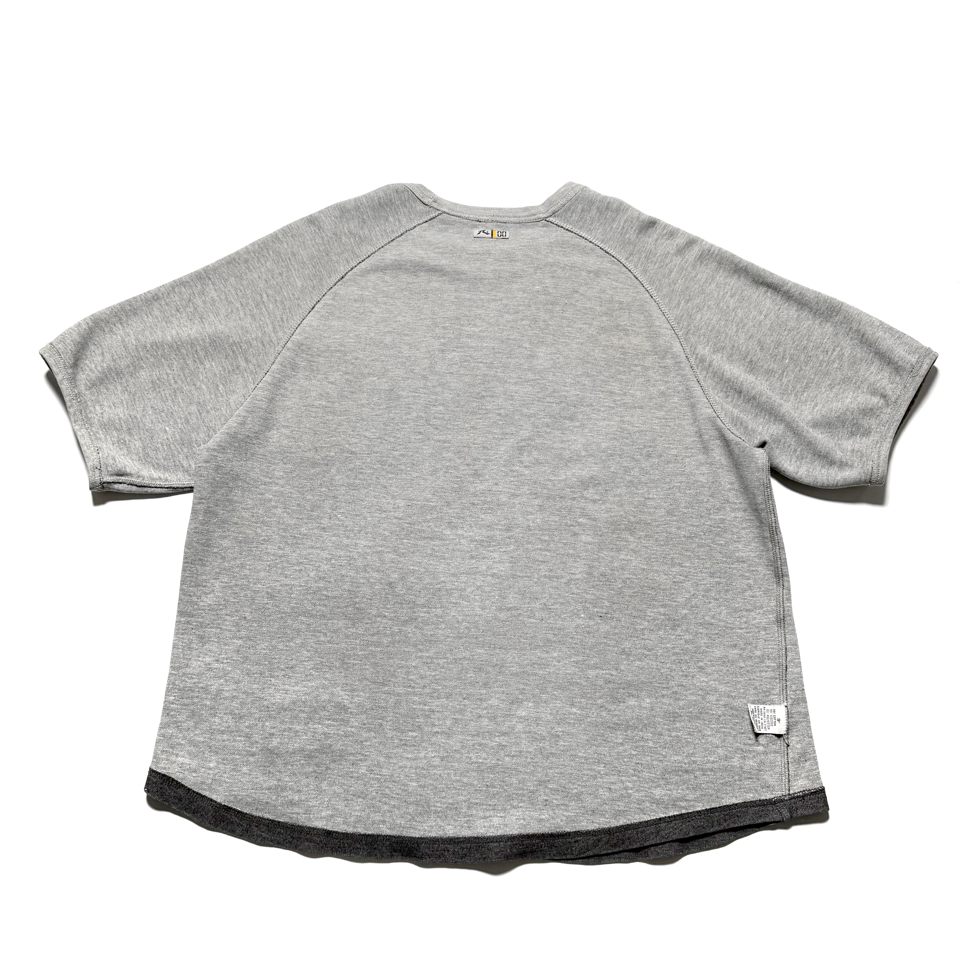 00s RUSTY Reversible Logo Graphic Tee