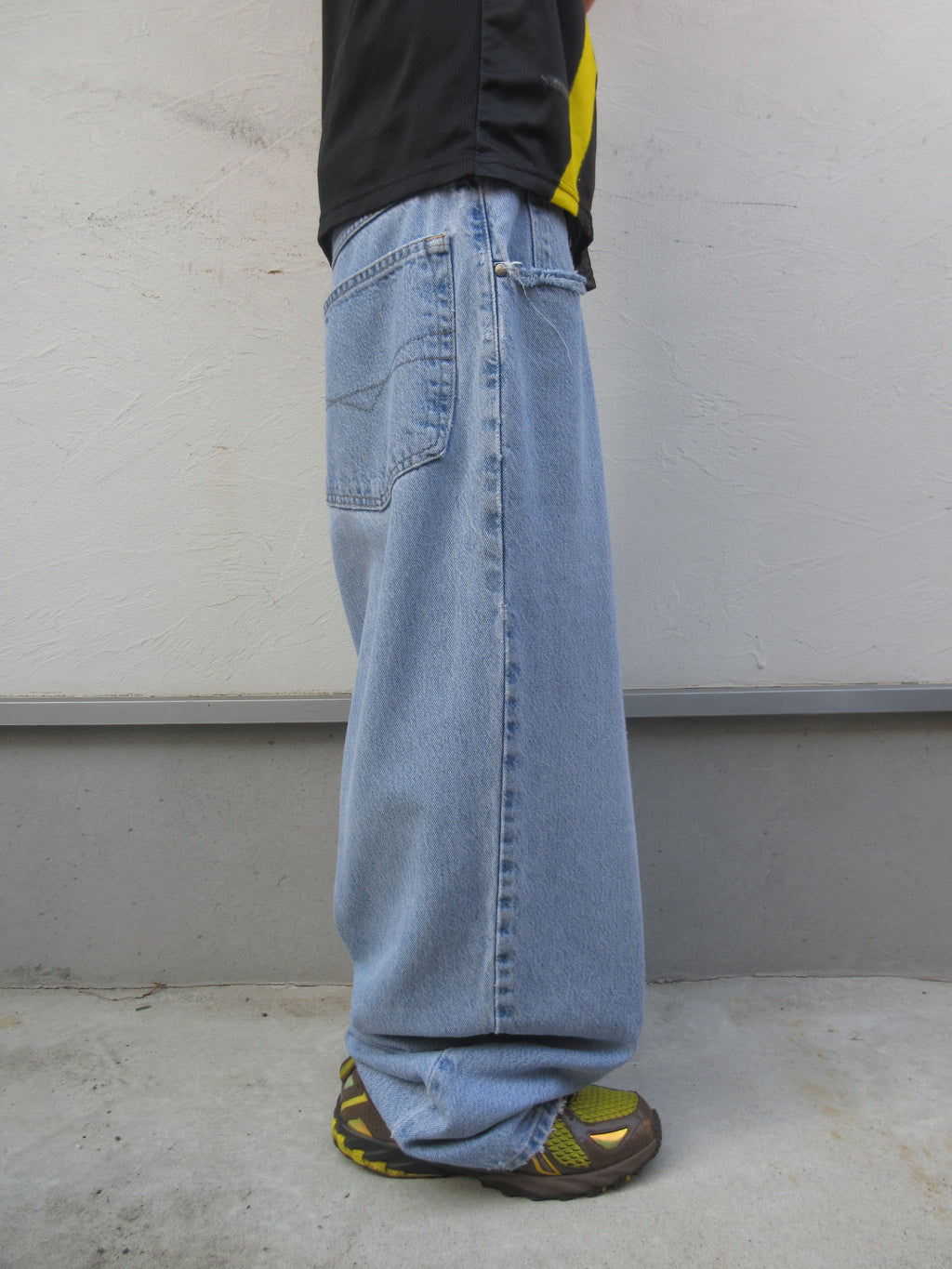 00s Anchor Blue BEYOND BAGGY Denim