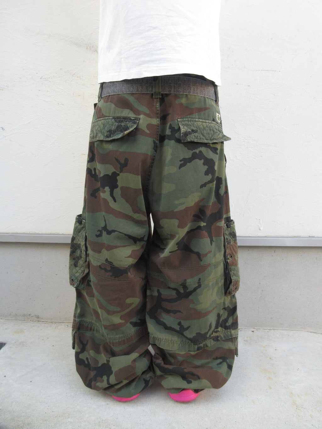 00s Machine Super Baggy Cargopants