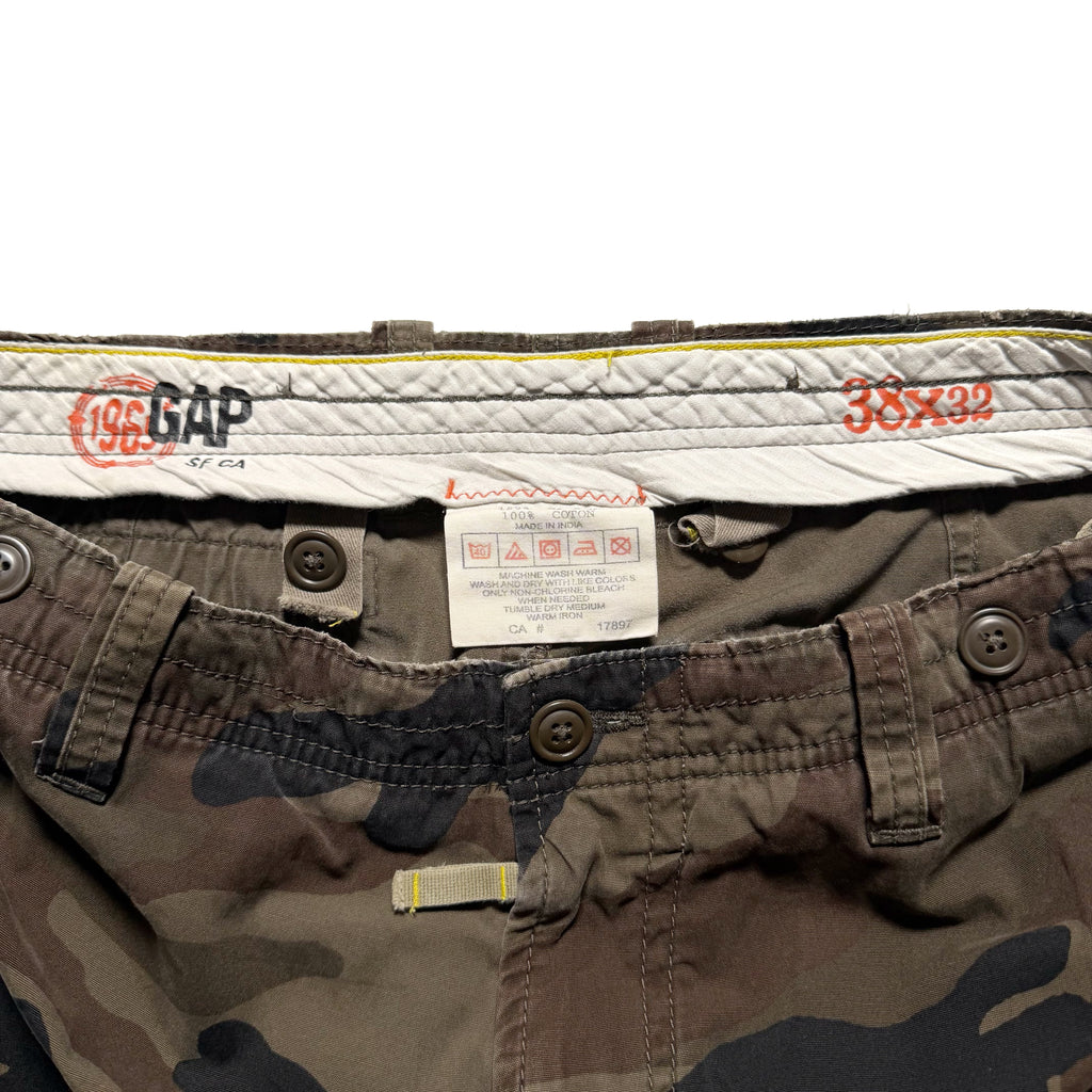 00s Old GAP Baggy Camo Cargopants
