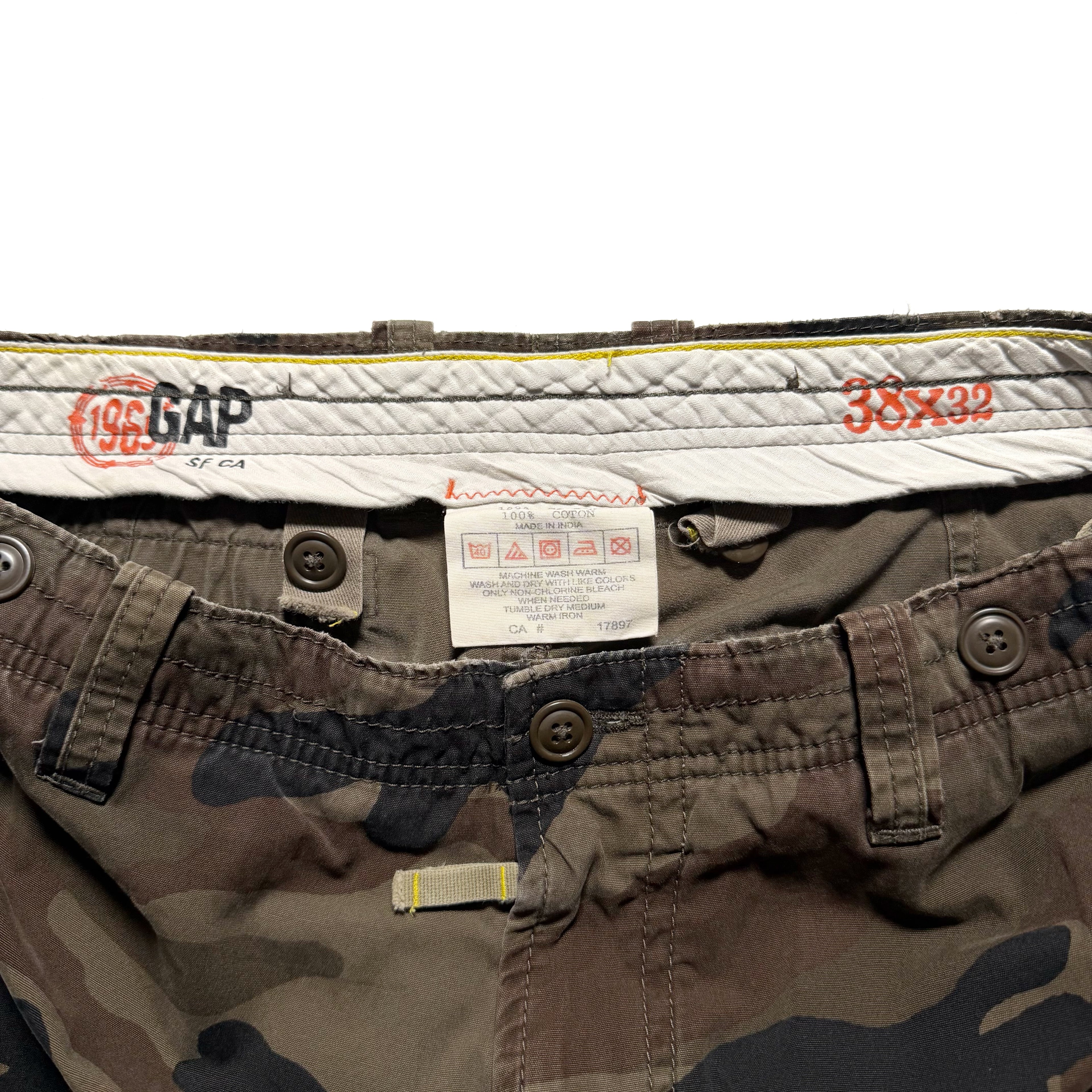 00s Old GAP Baggy Camo Cargopants