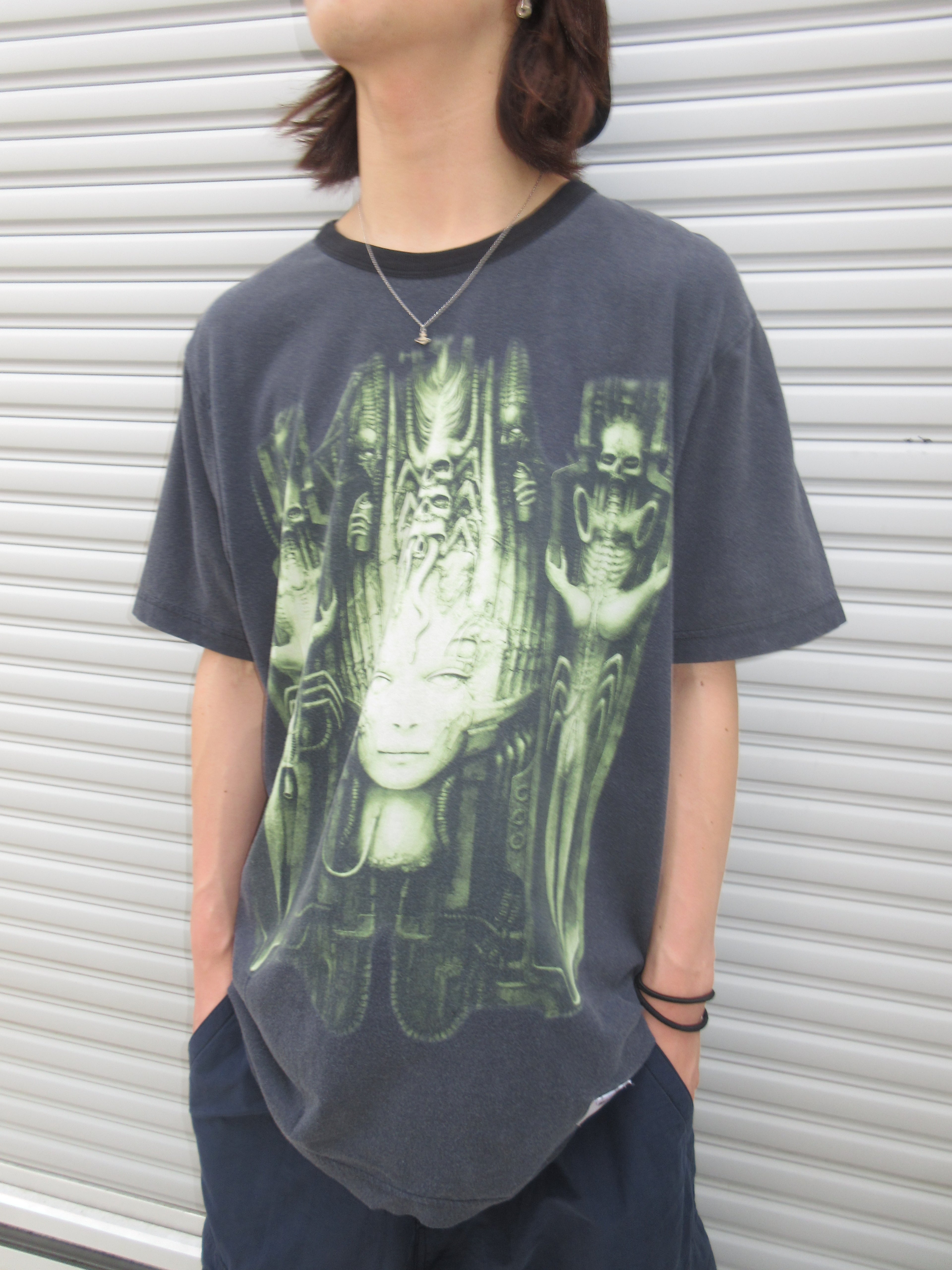 Supreme × H.R GIGER Graphic Tee