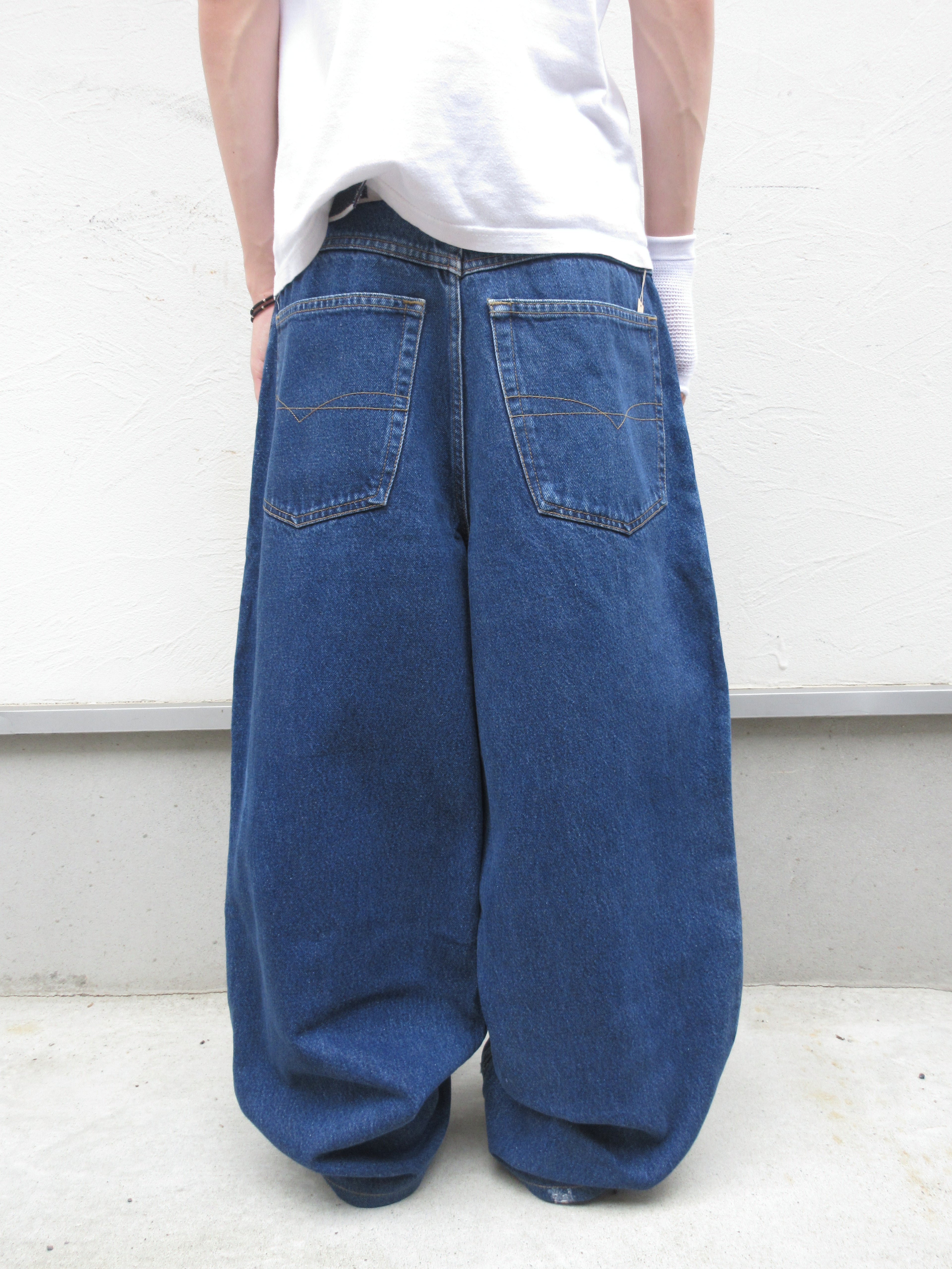00s Anchor Blue BEYOND BAGGY Denim