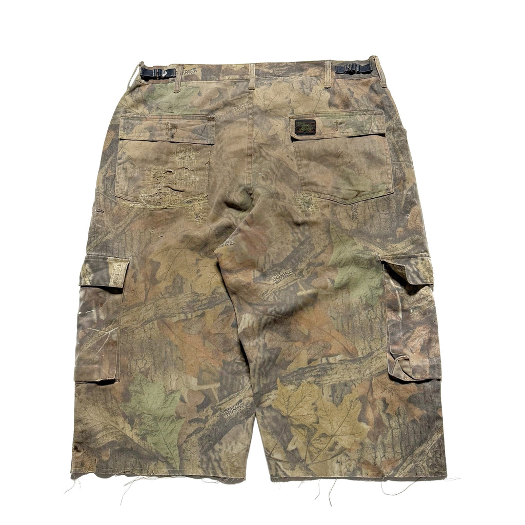 00s UNKNOWN Tree Camo Baggy Cargo Shorts