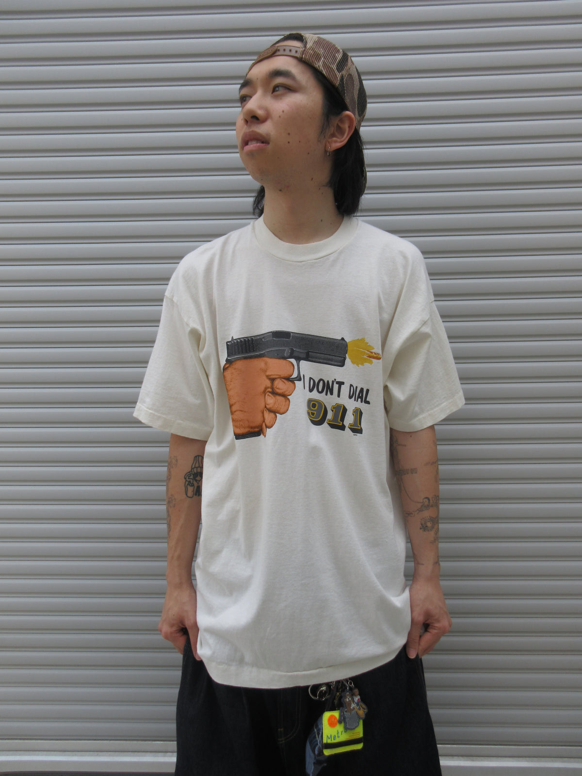 90s I DON’T DIAL 911 Tee