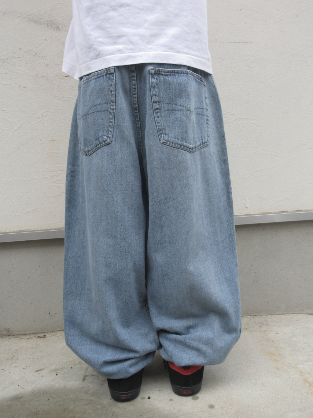 00s Anchor Blue BEYOND BAGGY Denim