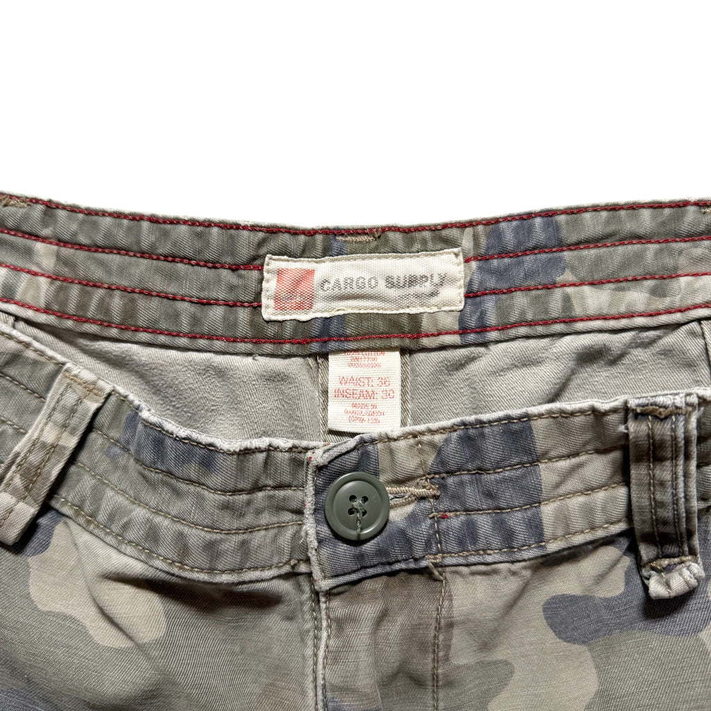 00s MOSSIMO Baggy Cargopants