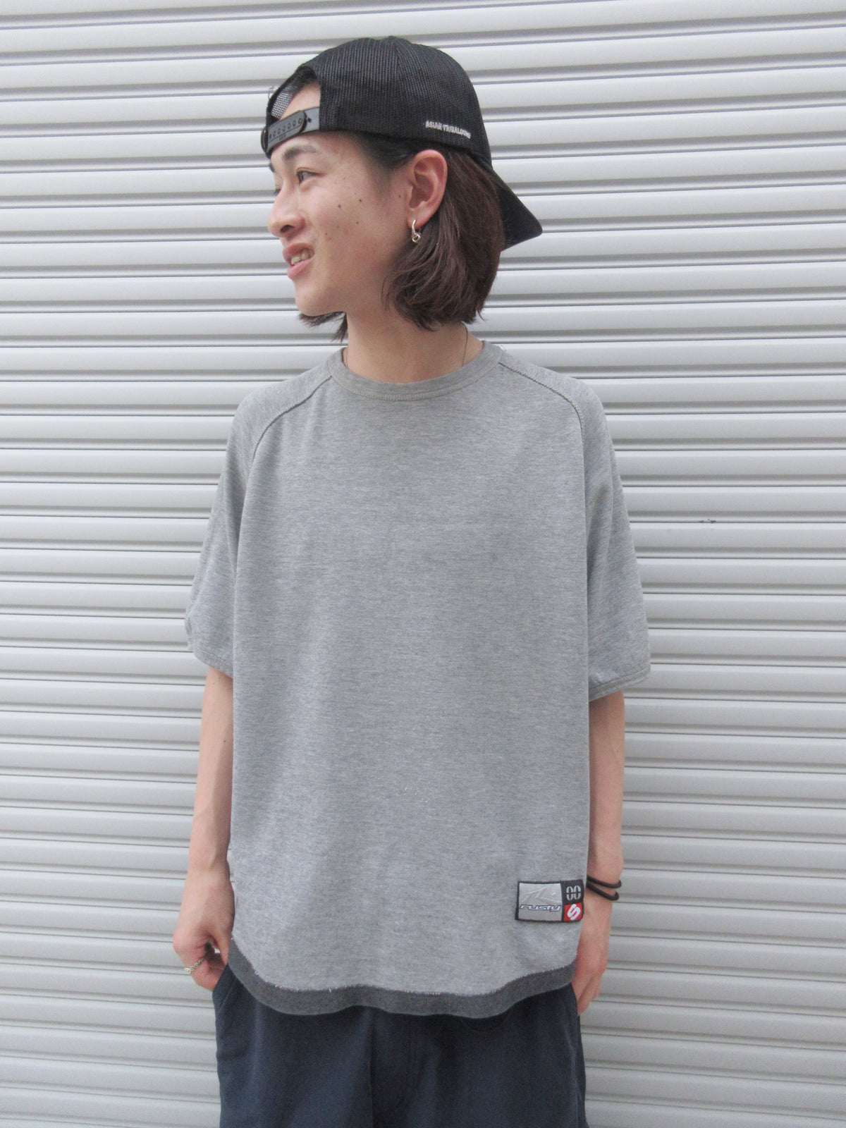 00s RUSTY Reversible Logo Graphic Tee