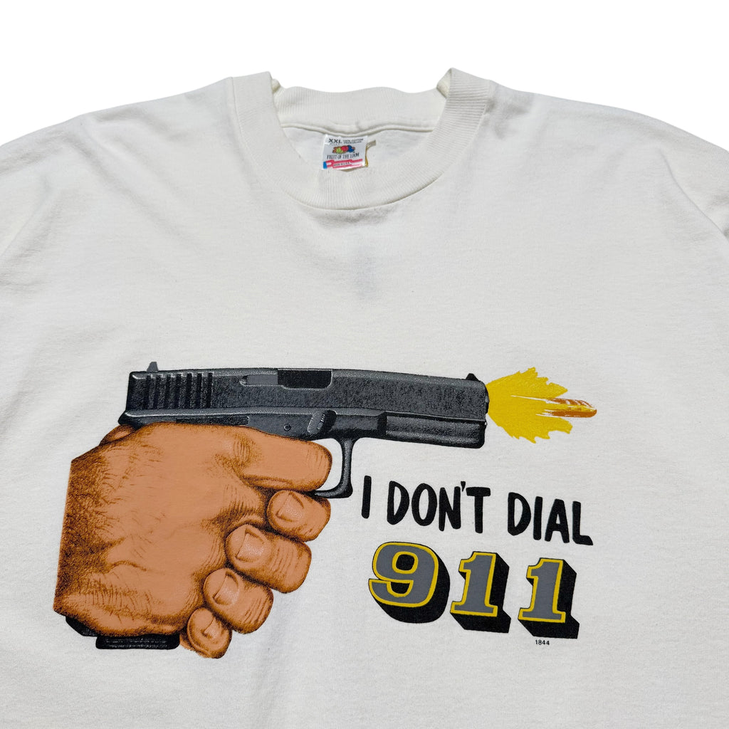 90s I DON’T DIAL 911 Tee