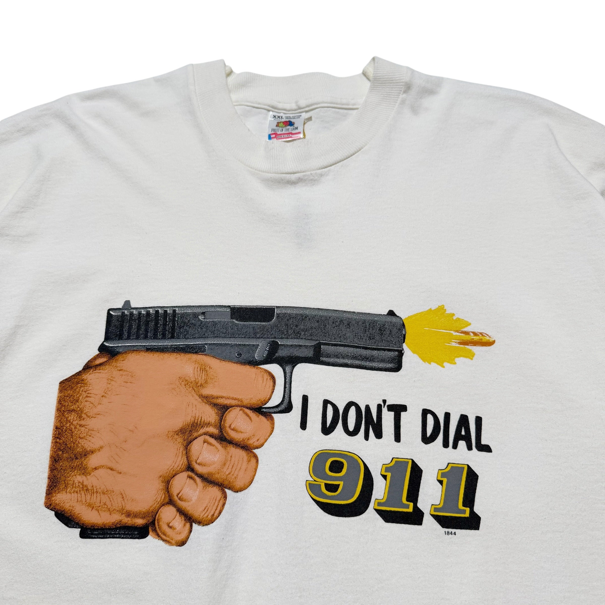 90s I DON’T DIAL 911 Tee