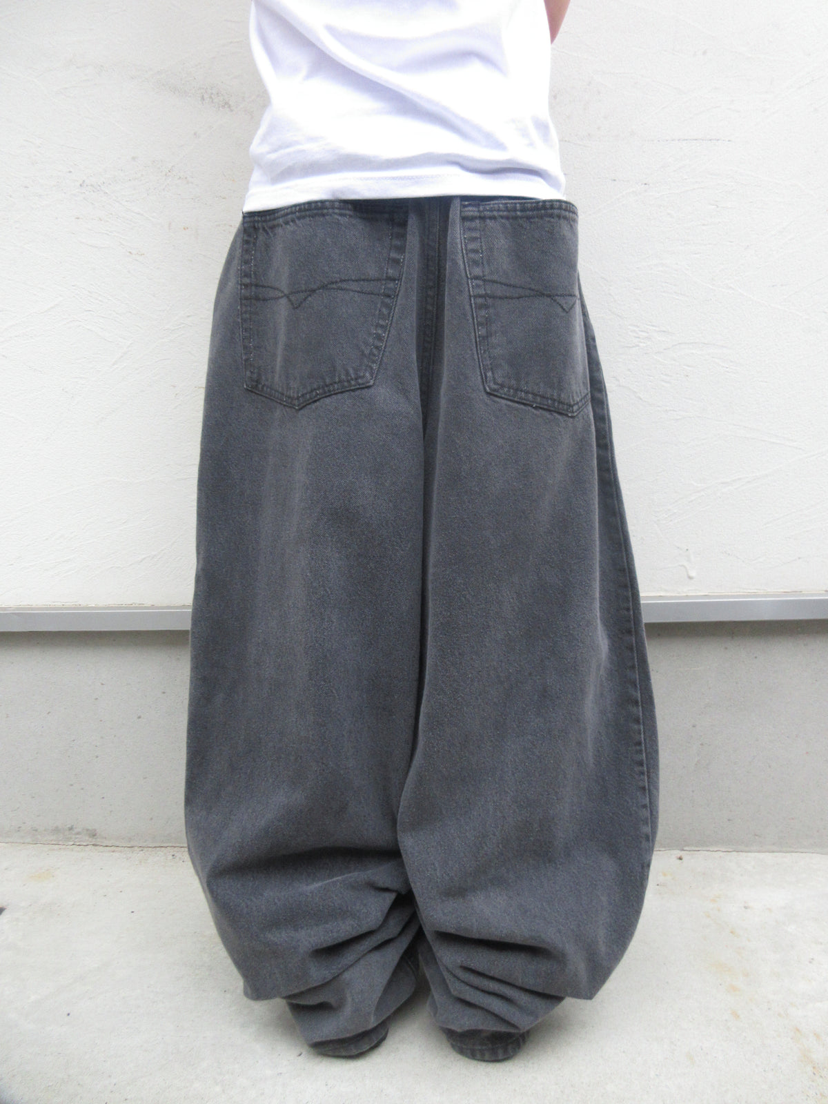 90~00s Anchor Blue BEYOND BAGGY Denim