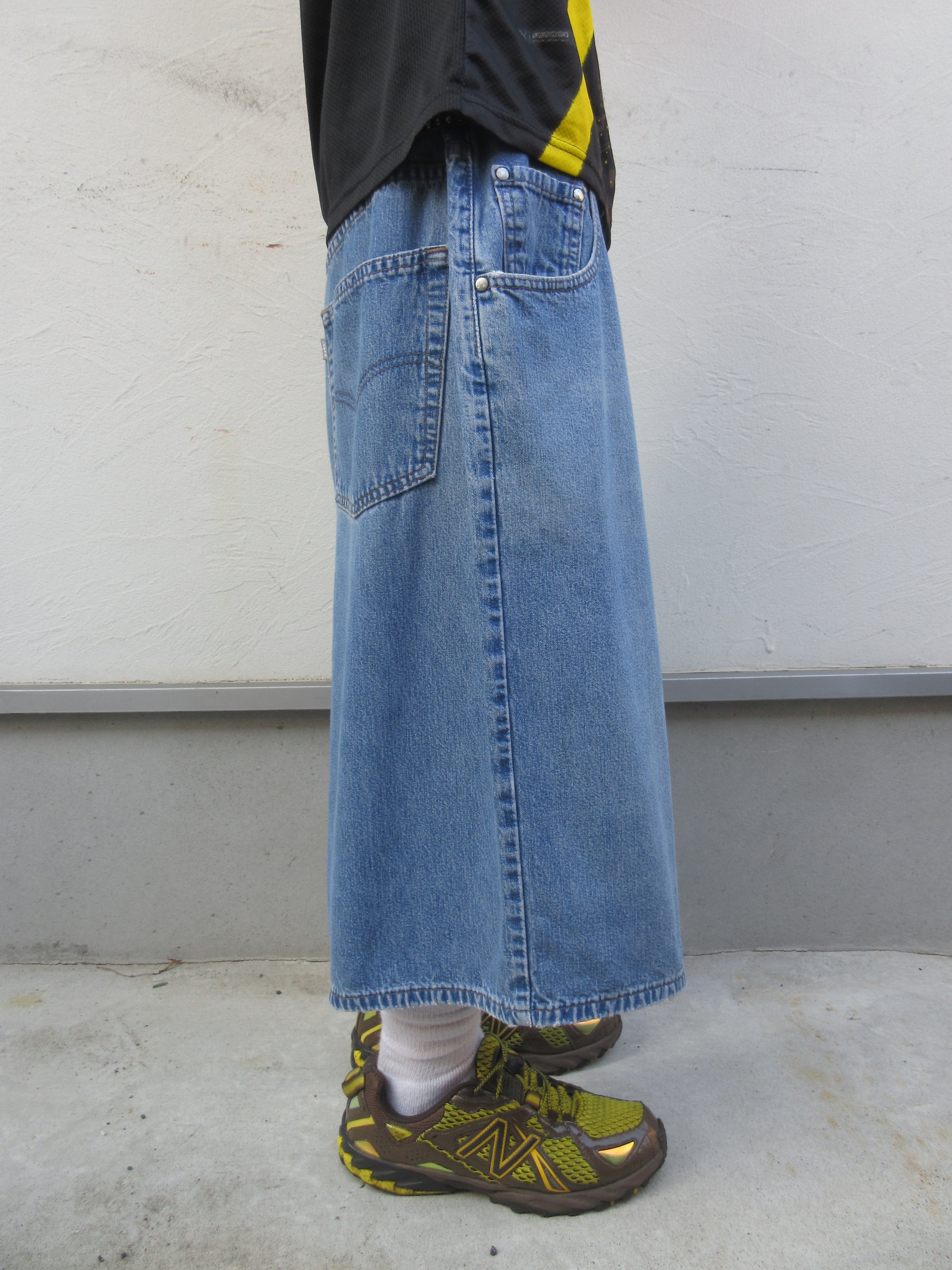 90s SILVER TAB Long Jorts