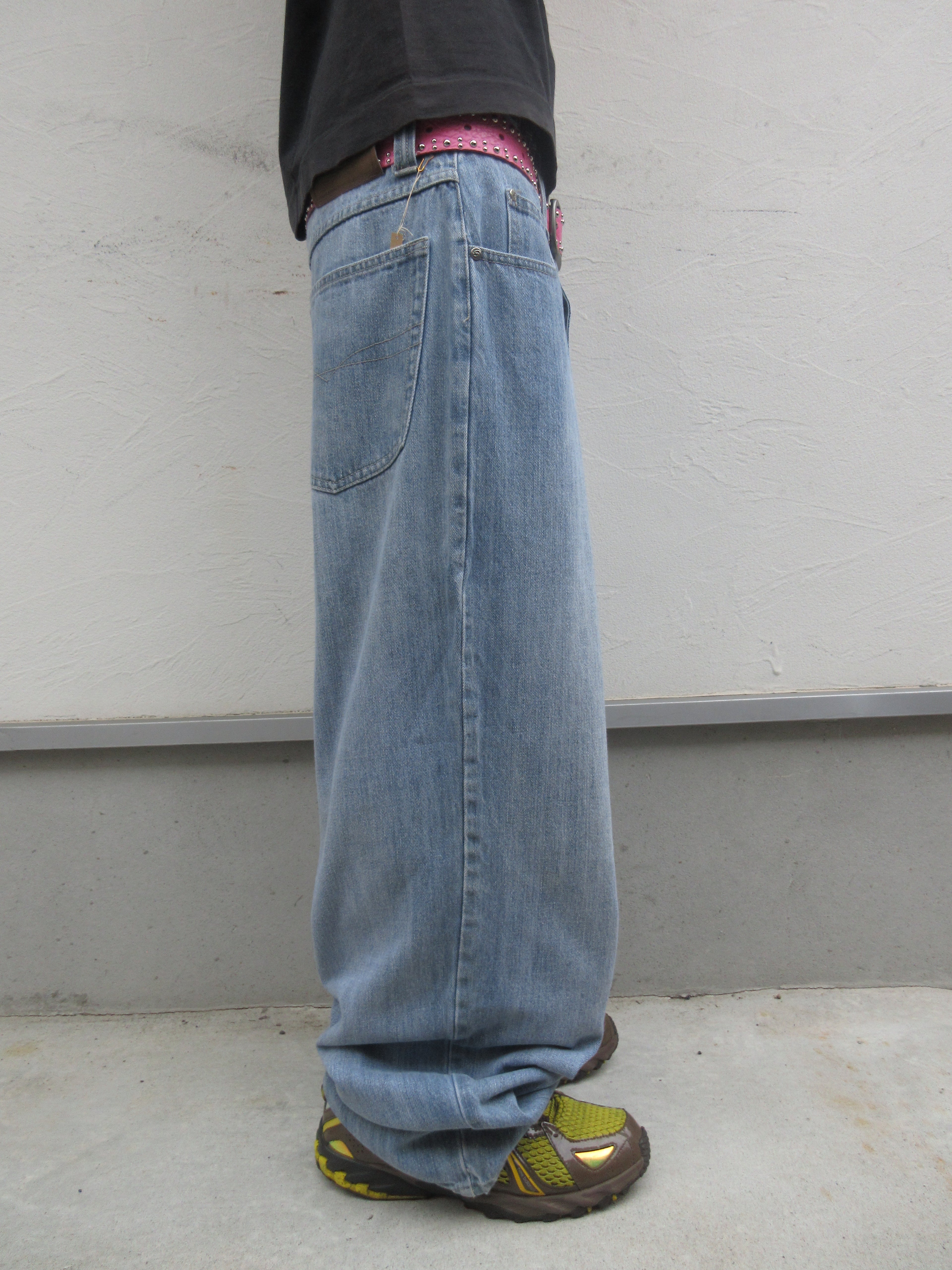 00s Anchor Blue BEYOND BAGGY Denim