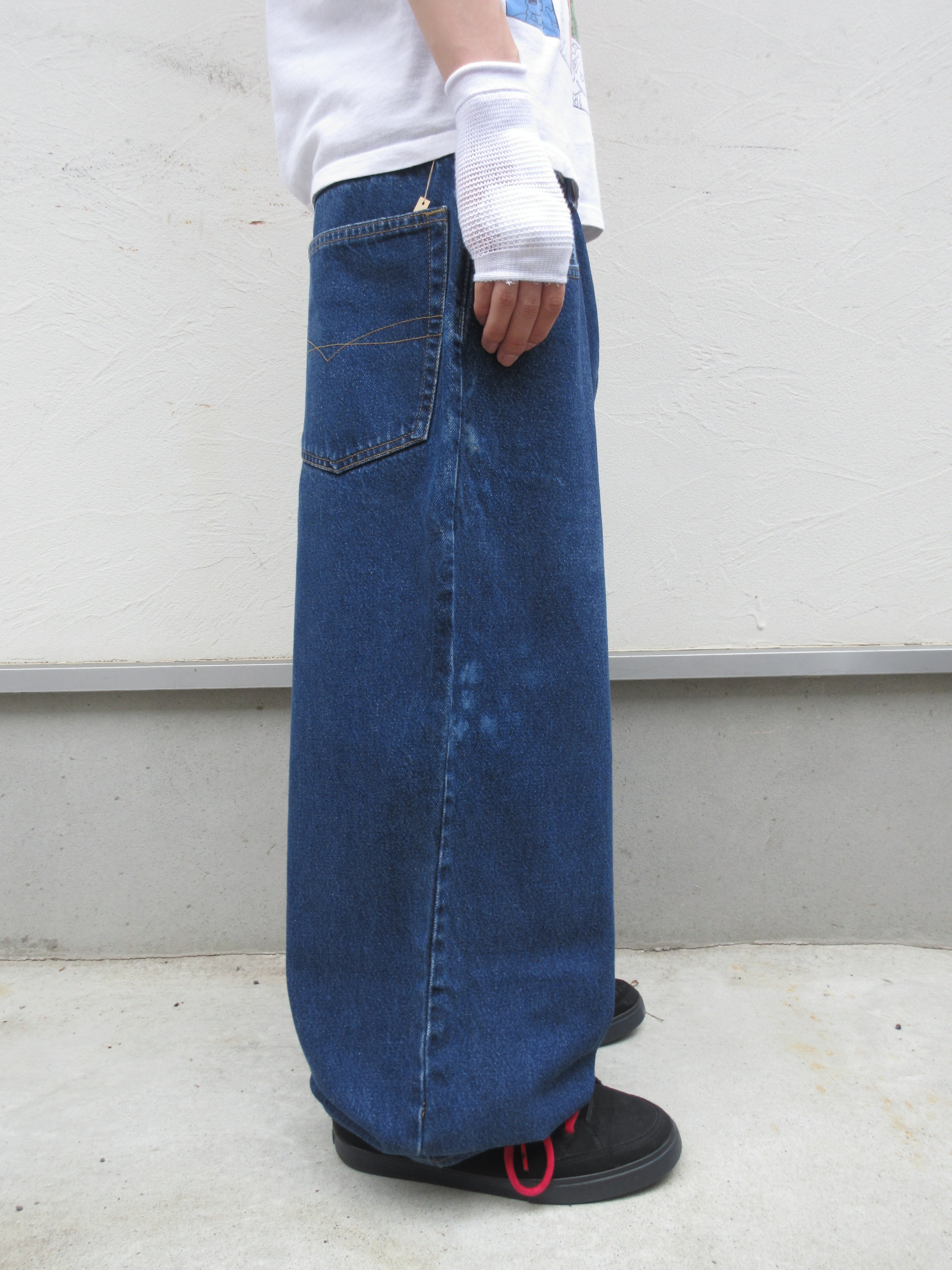 00s Anchor Blue BEYOND BAGGY Denim