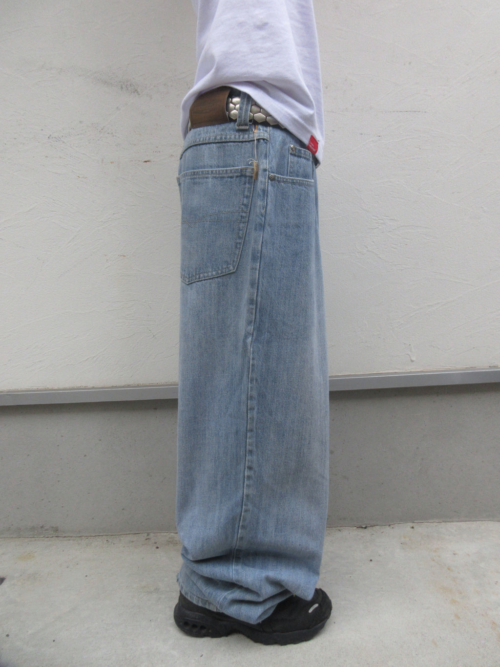 00s Anchor Blue BEYOND BAGGY Denim