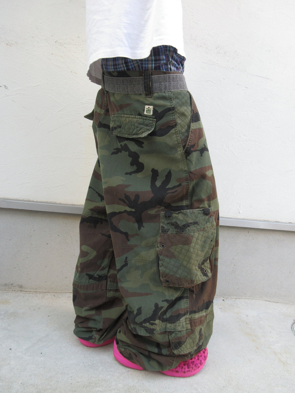 00s Machine Super Baggy Cargopants