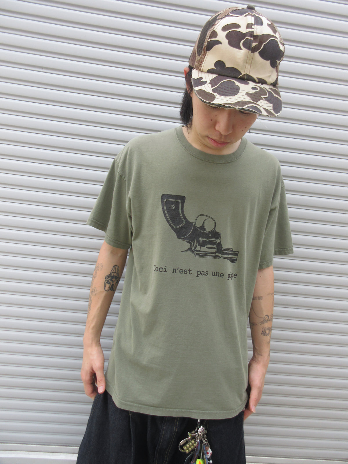 00s Gun Graphic Tee