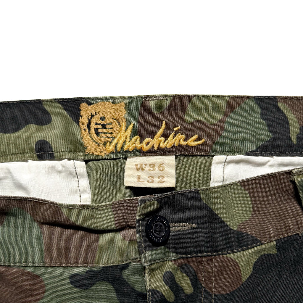00s Machine Super Baggy Cargopants