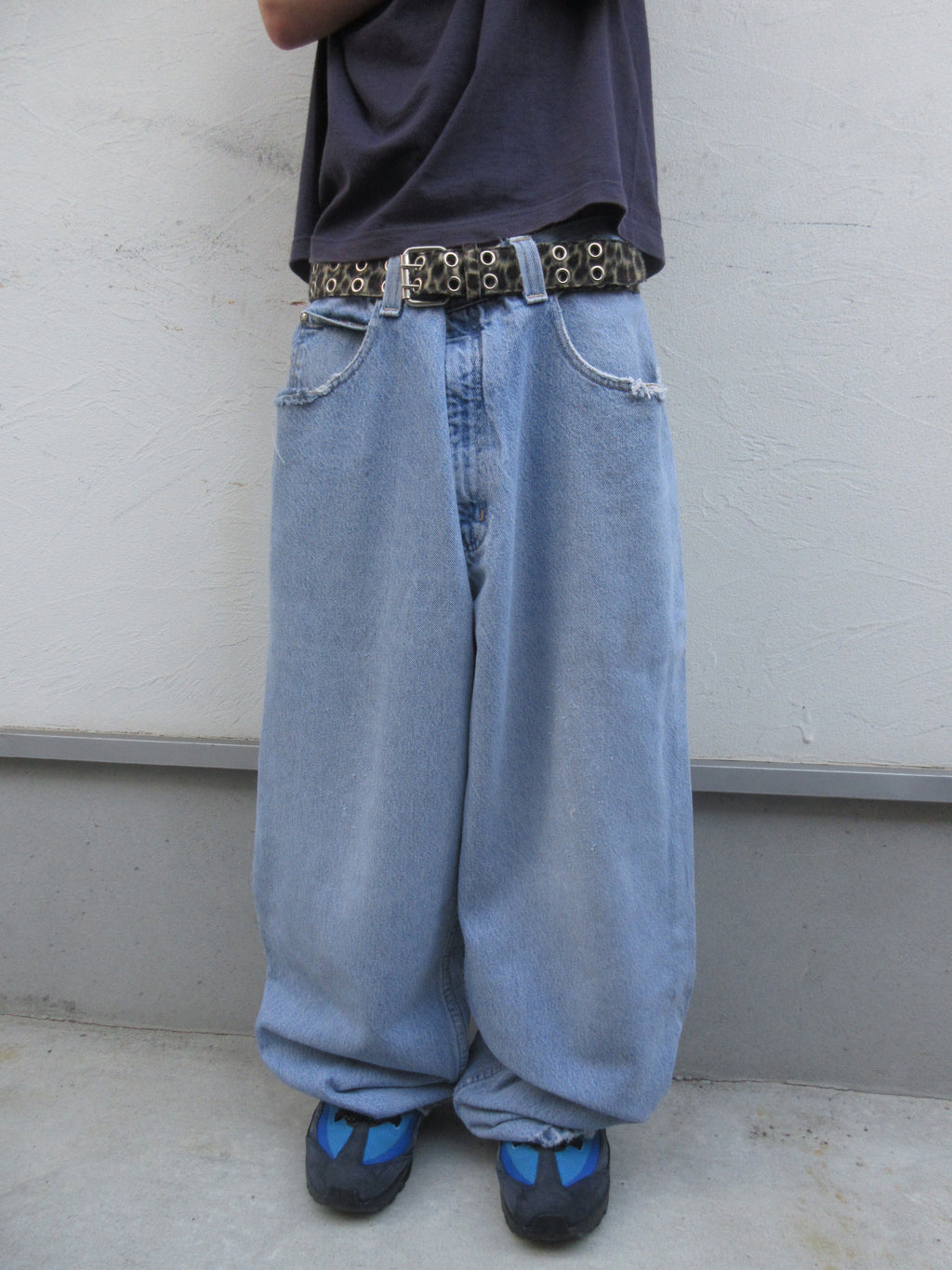 00s Anchor Blue BEYOND BAGGY Denim