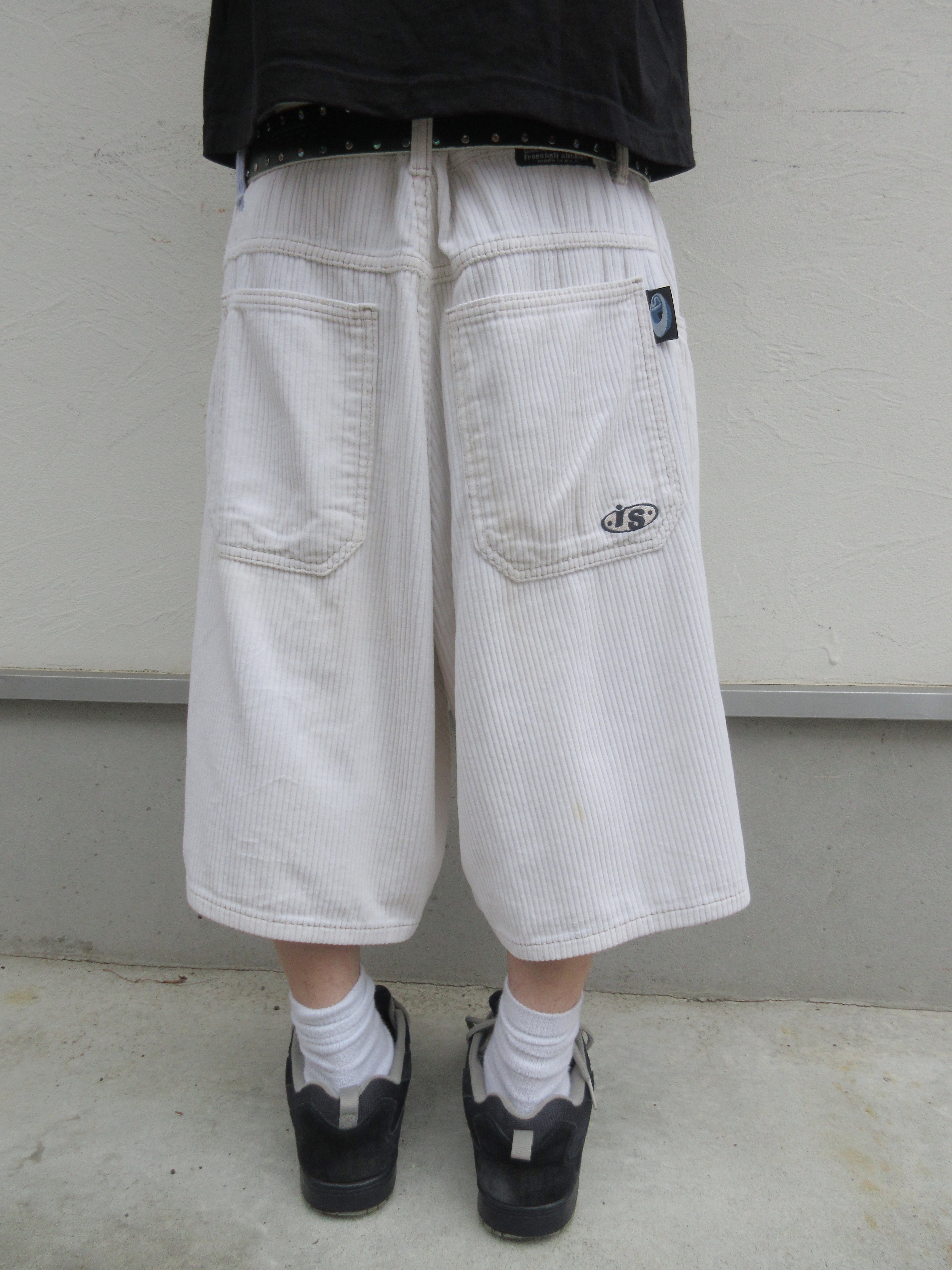 90~00s INTERSTATE Corduroy Super Baggy Shorts