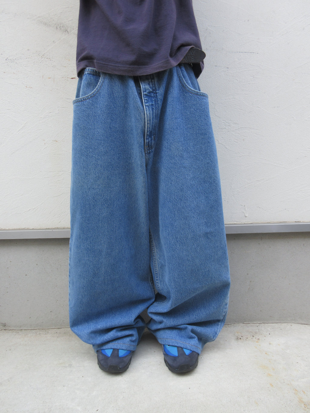 00s Anchor Blue HUGE Denim