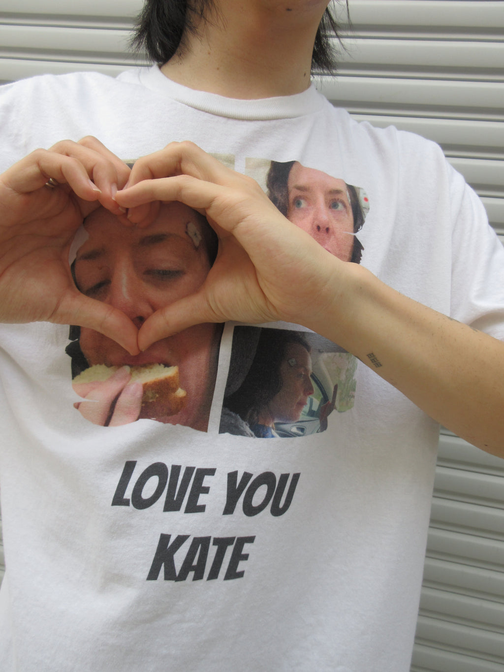 10s LOVE YOU KATE Tee
