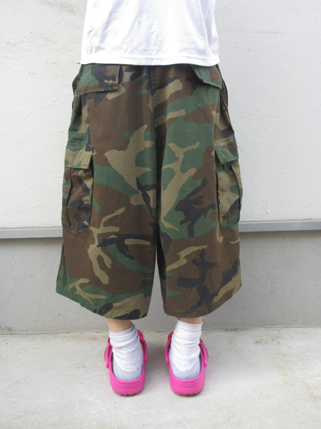 00s UNKNOWN Camo Cargoshorts