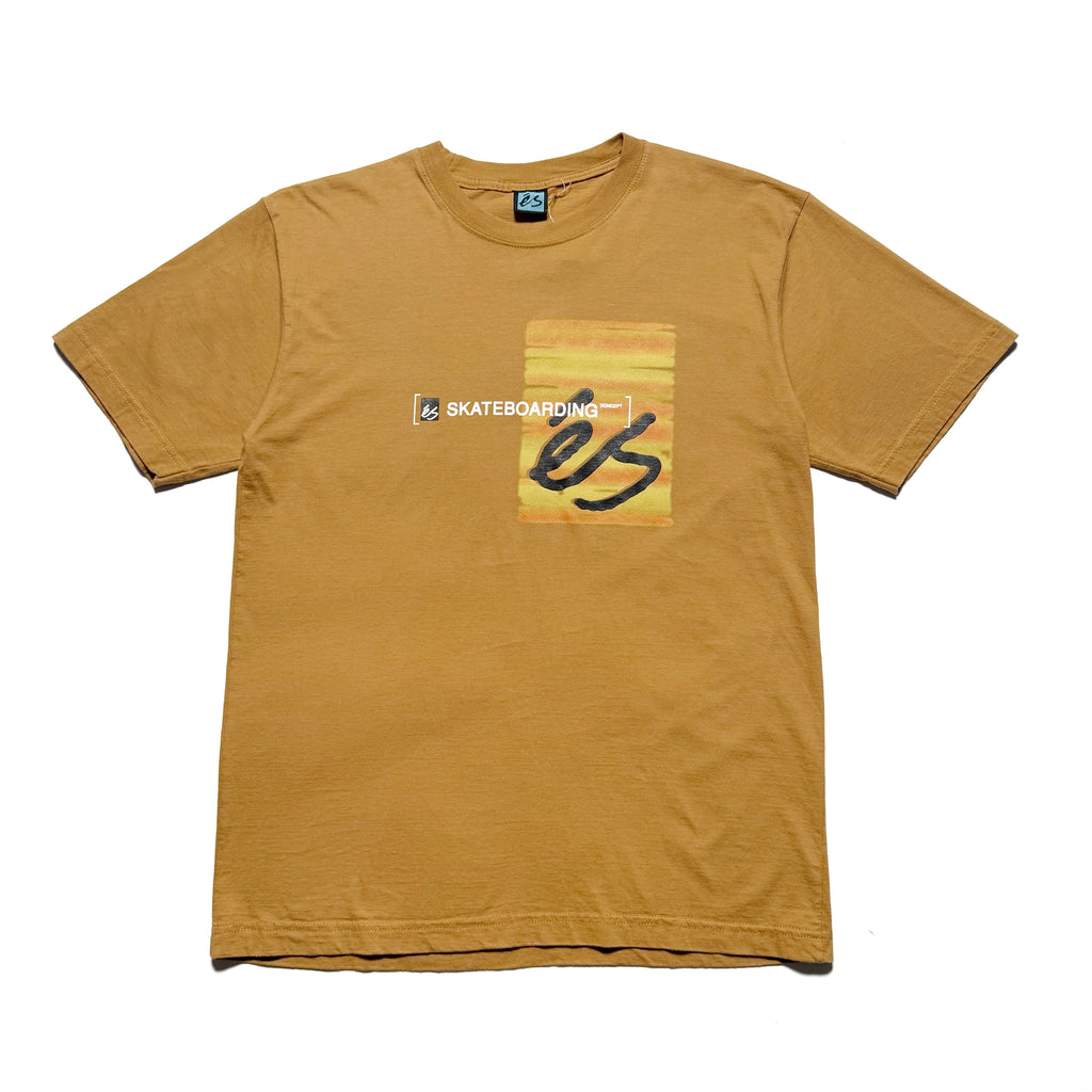 90~00s ES Logo Graphic Tee
