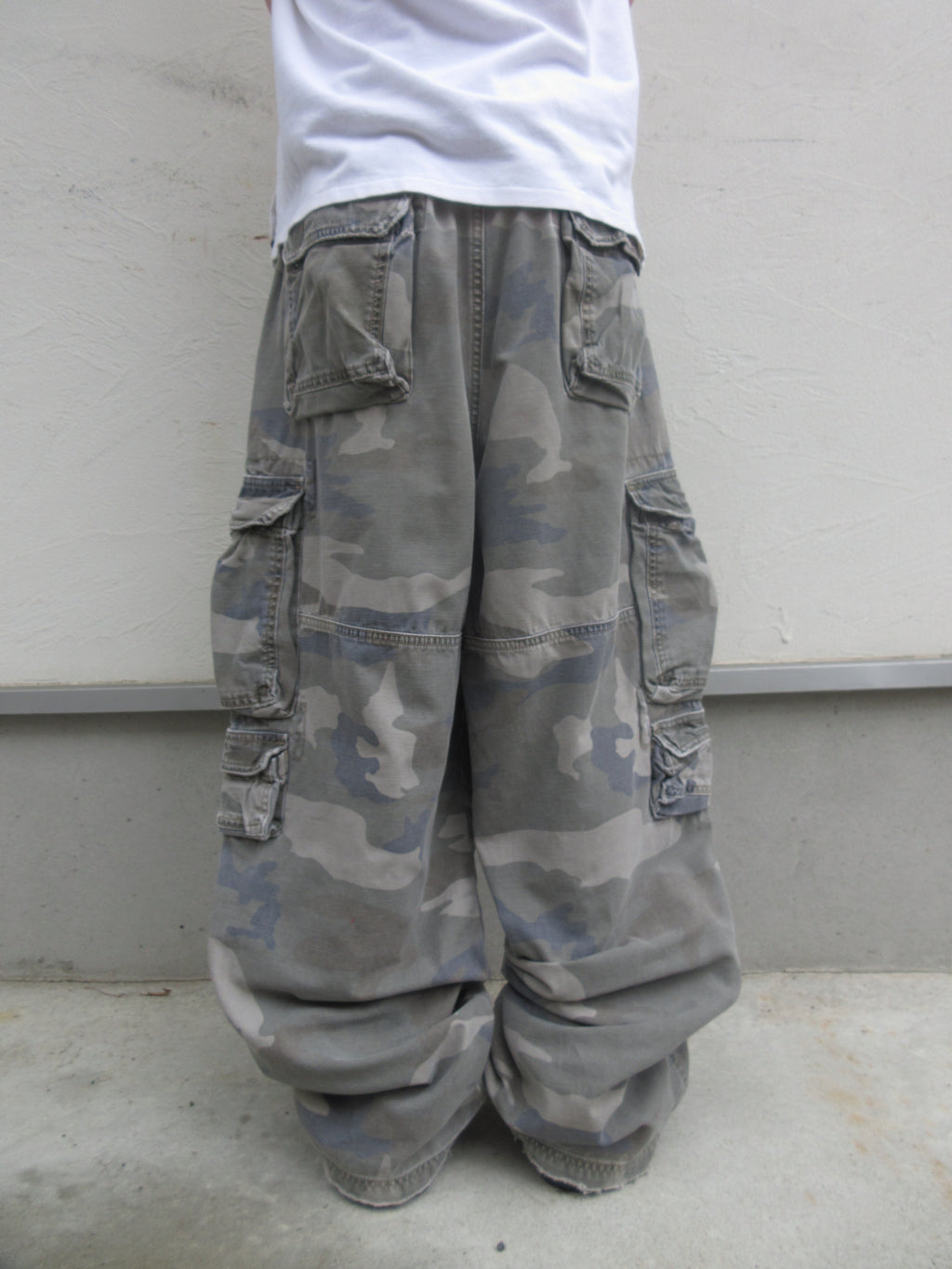 00s MOSSIMO Baggy Cargopants