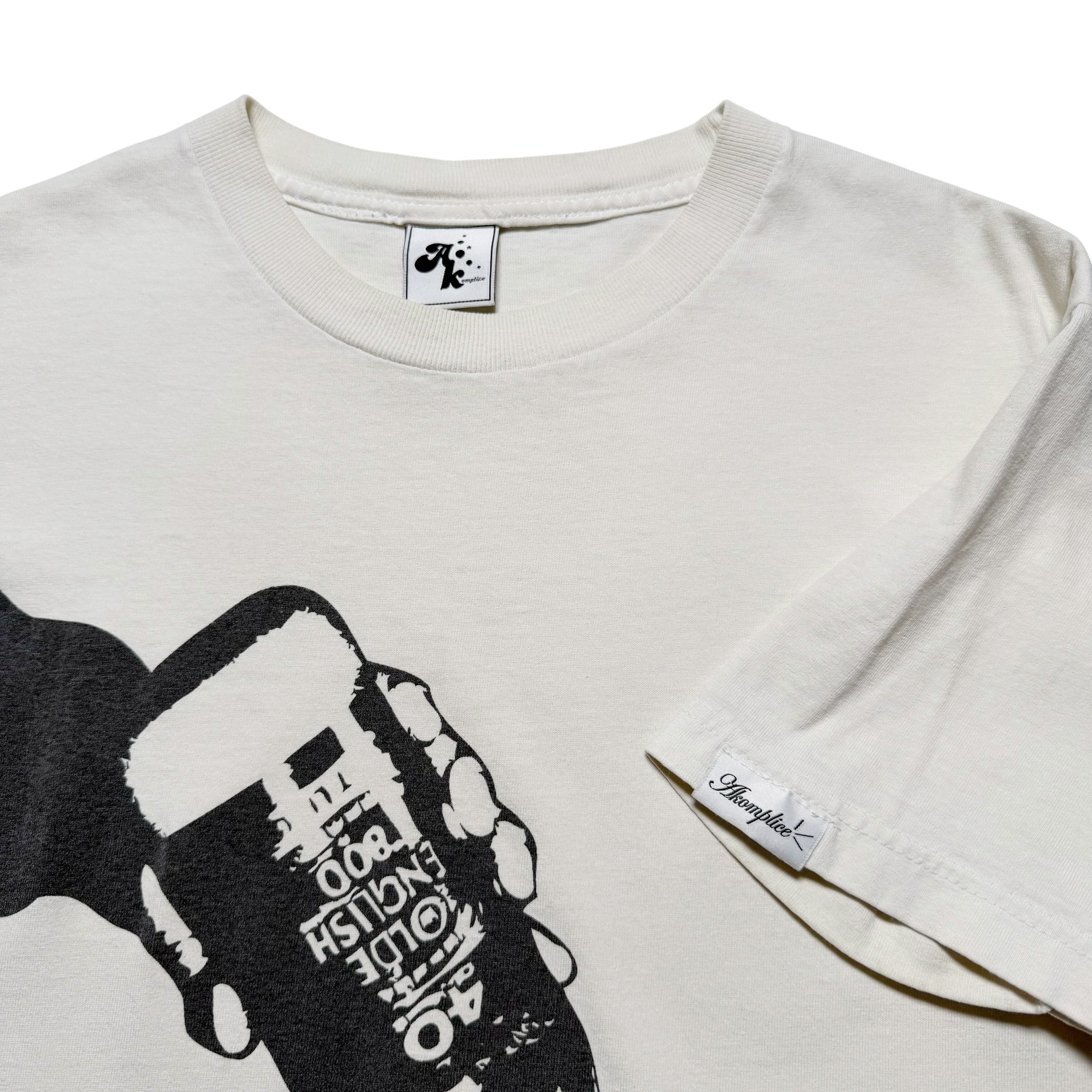 90~00s AKOMPLICE Graphic Tee