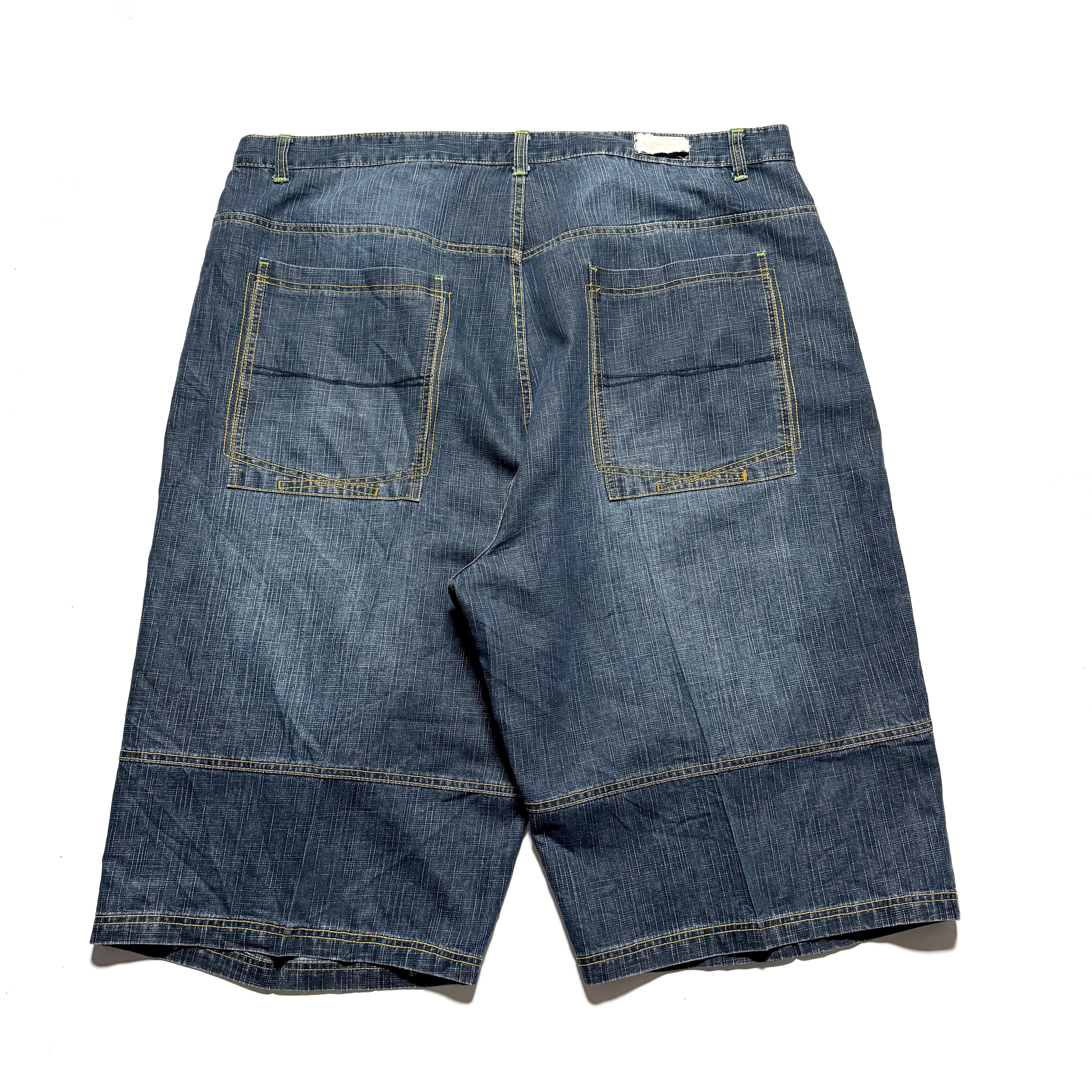 00s TAAPS Super Baggy Jorts