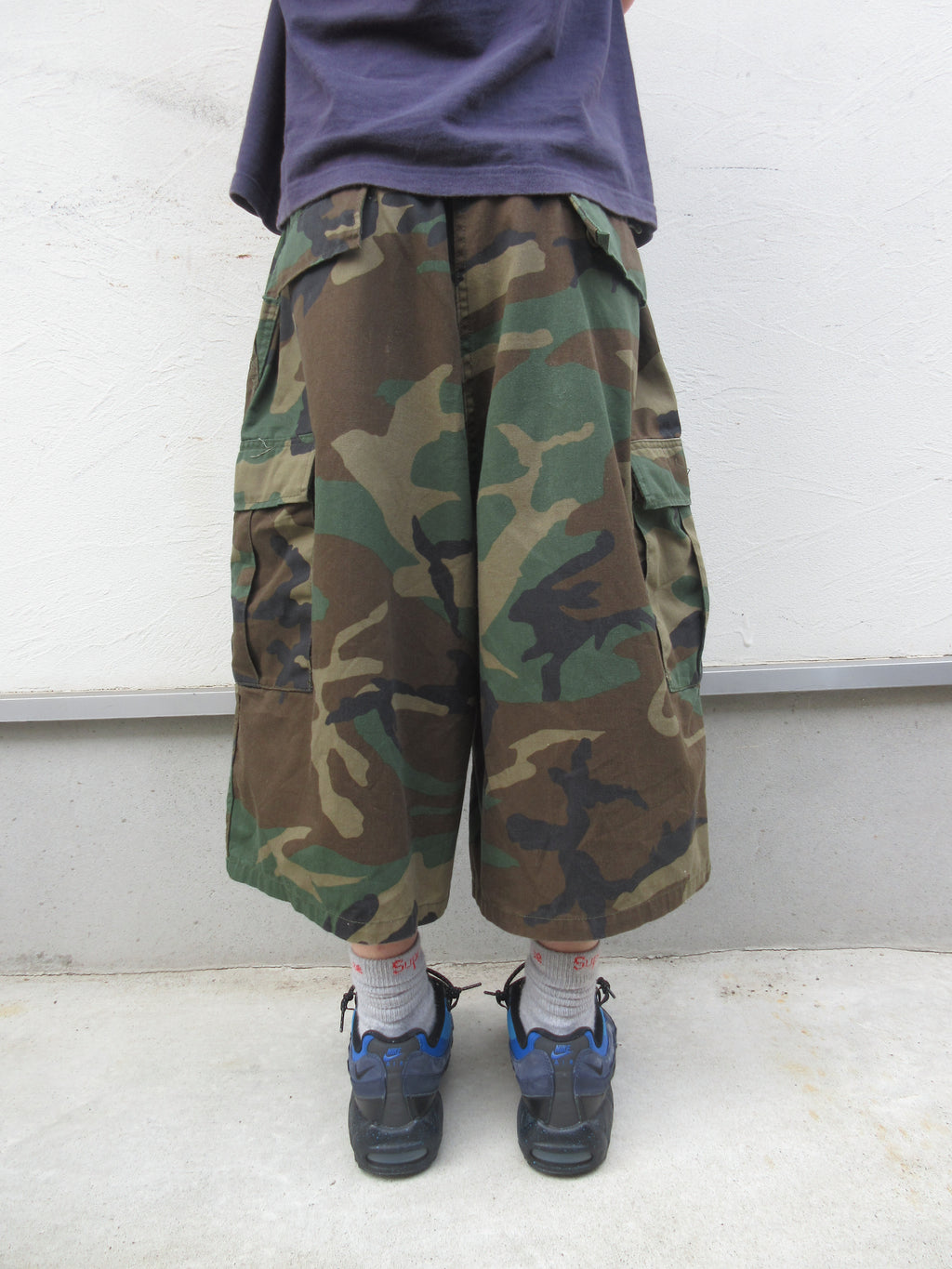 00s UNKNOWN Camo Cargoshorts