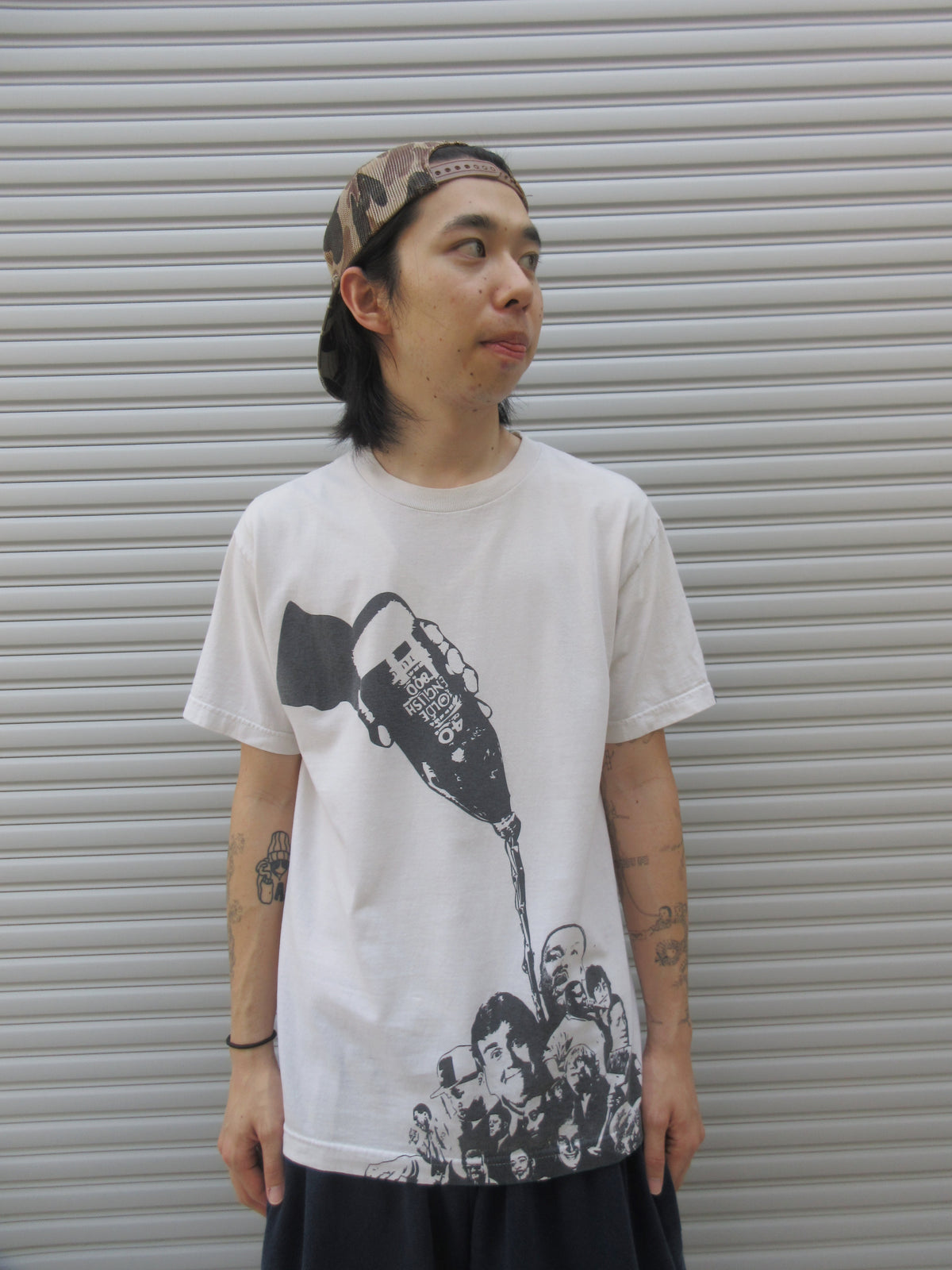 90~00s AKOMPLICE Graphic Tee
