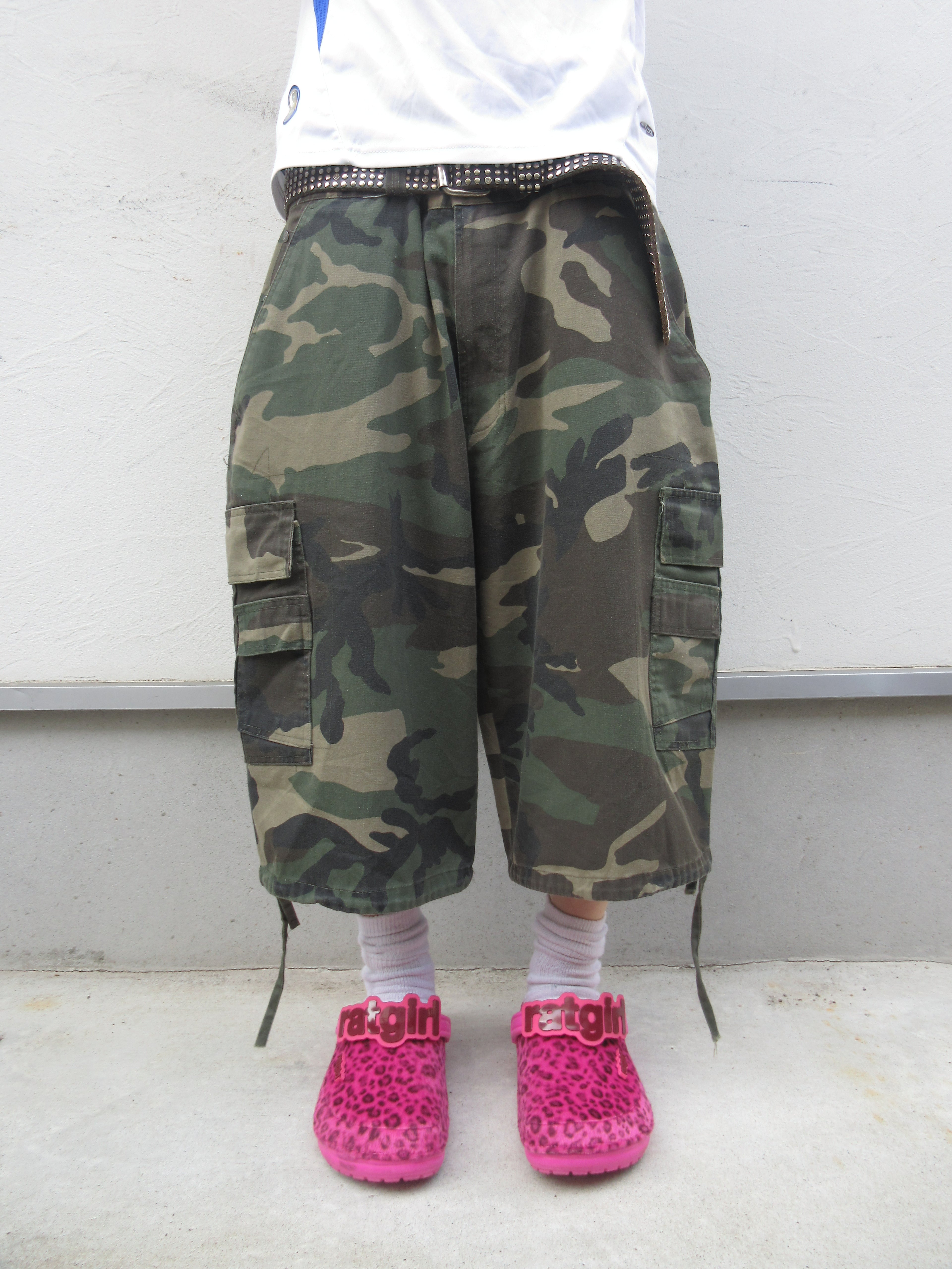 00s MANHATTAN Camo Cargoshorts
