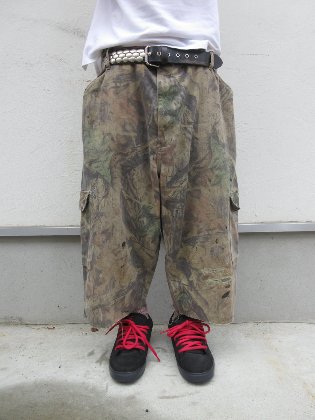 00s UNKNOWN Tree Camo Baggy Cargo Shorts